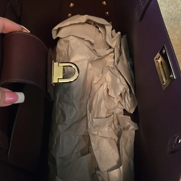 NWT Michael Kors Manhattan Studded Tote/Bordeaux Color - Picture 7 of 11